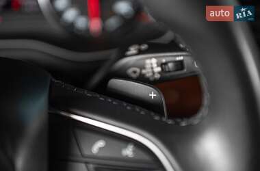 Внедорожник / Кроссовер Audi Q5 2021 в 