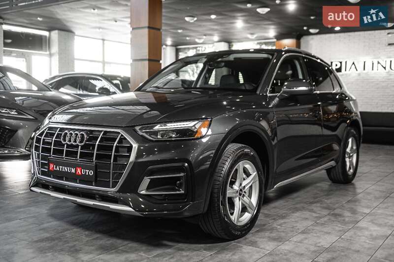 Внедорожник / Кроссовер Audi Q5 2021 в Одессе