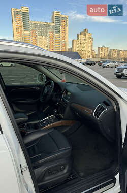 Внедорожник / Кроссовер Audi Q5 2012 в 