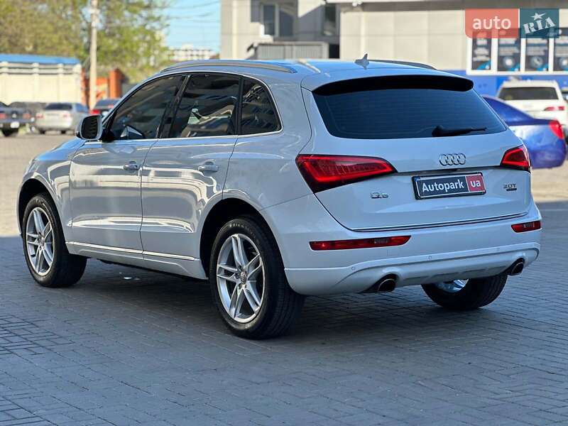 Внедорожник / Кроссовер Audi Q5 2017 в Одессе