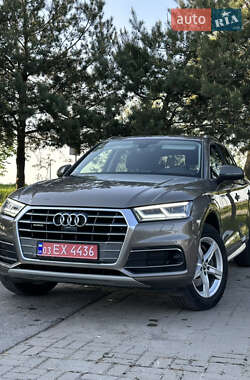 Внедорожник / Кроссовер Audi Q5 2018 в Золочеве