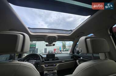 Позашляховик / Кросовер Audi Q5 2017 в 