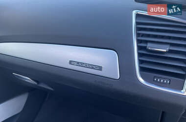 Позашляховик / Кросовер Audi Q5 2011 в 