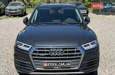 Позашляховик / Кросовер Audi Q5 2017 в 