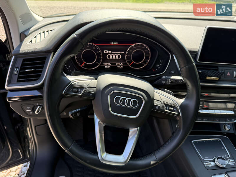 Внедорожник / Кроссовер Audi Q5 2017 в Киеве