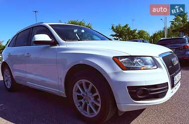 Позашляховик / Кросовер Audi Q5 2011 в Рівному