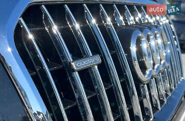 Позашляховик / Кросовер Audi Q5 2015 в 