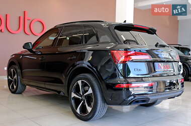 Внедорожник / Кроссовер Audi Q5 2022 в 