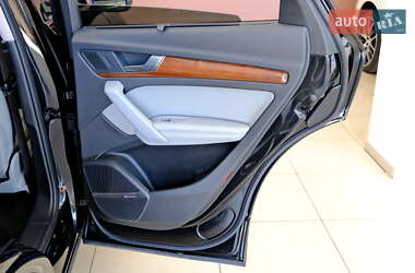 Внедорожник / Кроссовер Audi Q5 2022 в 
