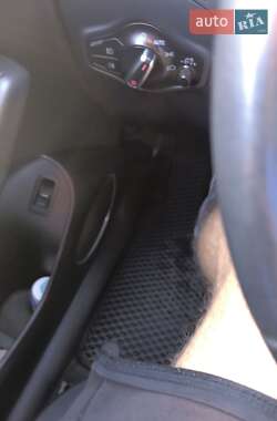 Внедорожник / Кроссовер Audi Q5 2012 в 