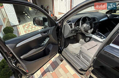 Внедорожник / Кроссовер Audi Q5 2012 в 