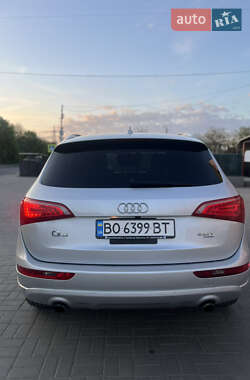 Внедорожник / Кроссовер Audi Q5 2011 в 