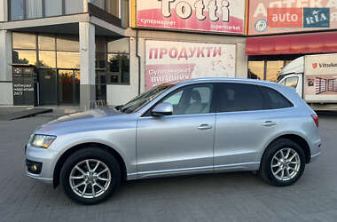Внедорожник / Кроссовер Audi Q5 2011 в 