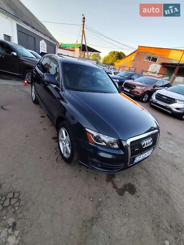 Внедорожник / Кроссовер Audi Q5 2012 в Чернигове
