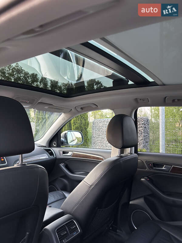 Внедорожник / Кроссовер Audi Q5 2015 в Самборе