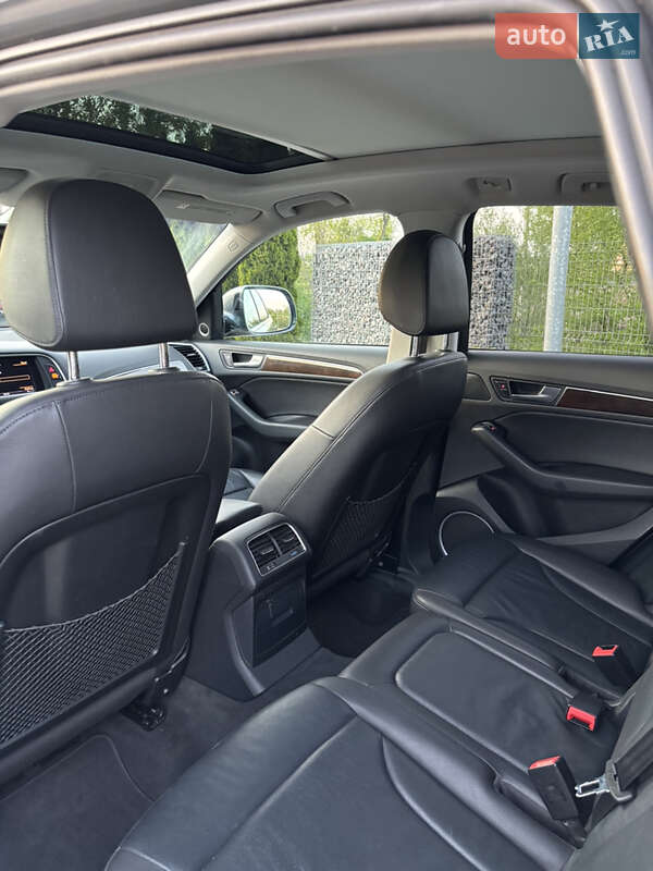 Внедорожник / Кроссовер Audi Q5 2015 в Самборе