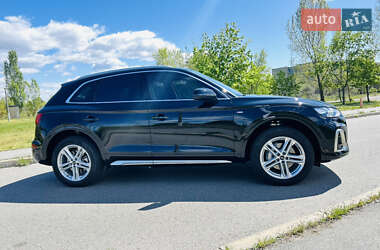 Внедорожник / Кроссовер Audi Q5 2023 в 
