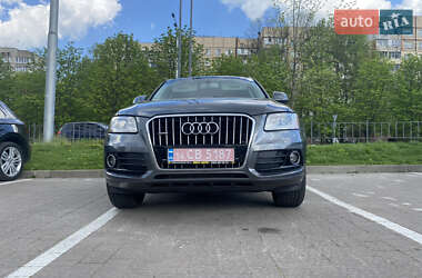 Позашляховик / Кросовер Audi Q5 2016 в 