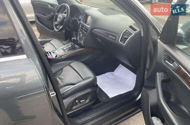 Позашляховик / Кросовер Audi Q5 2016 в 