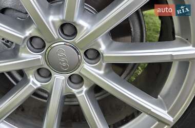 Позашляховик / Кросовер Audi Q5 2015 в 
