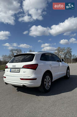 Позашляховик / Кросовер Audi Q5 2014 в 