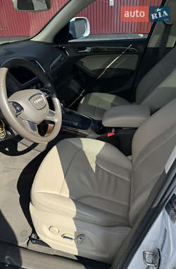 Позашляховик / Кросовер Audi Q5 2014 в 