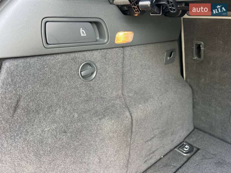 Внедорожник / Кроссовер Audi Q5 2015 в Киеве