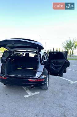 Внедорожник / Кроссовер Audi Q5 2015 в 