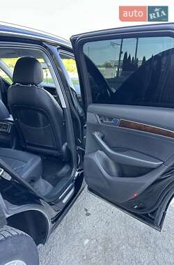 Внедорожник / Кроссовер Audi Q5 2015 в 