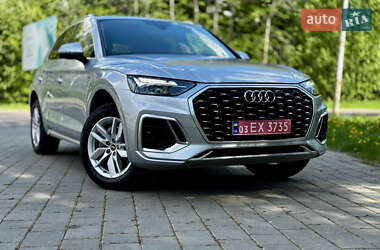 Внедорожник / Кроссовер Audi Q5 2021 в 