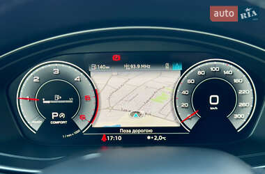Внедорожник / Кроссовер Audi Q5 2021 в 