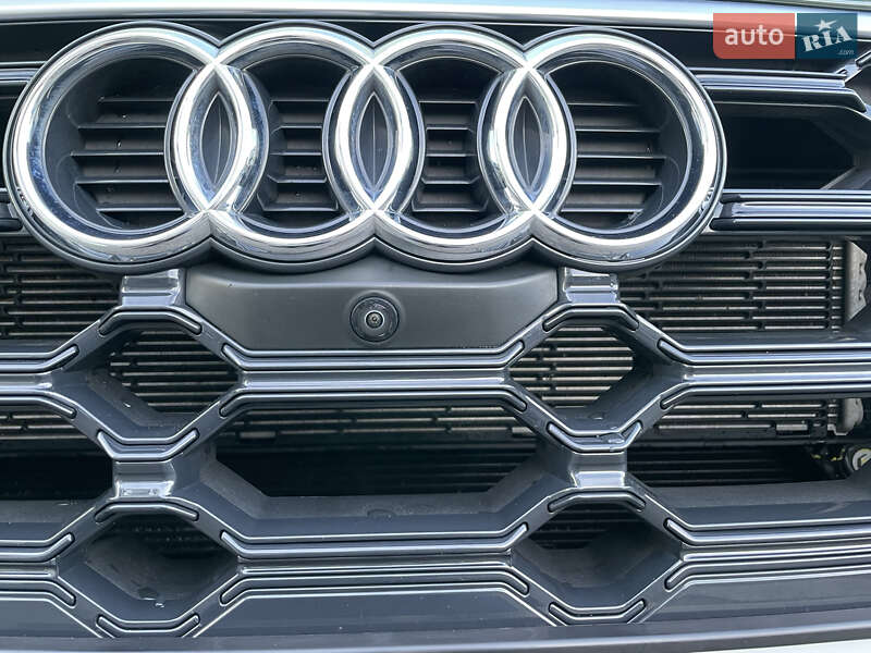 Позашляховик / Кросовер Audi Q5 2021 в Києві фото 12 Позашляховик / Кросовер Audi Q5 2021 в Києві