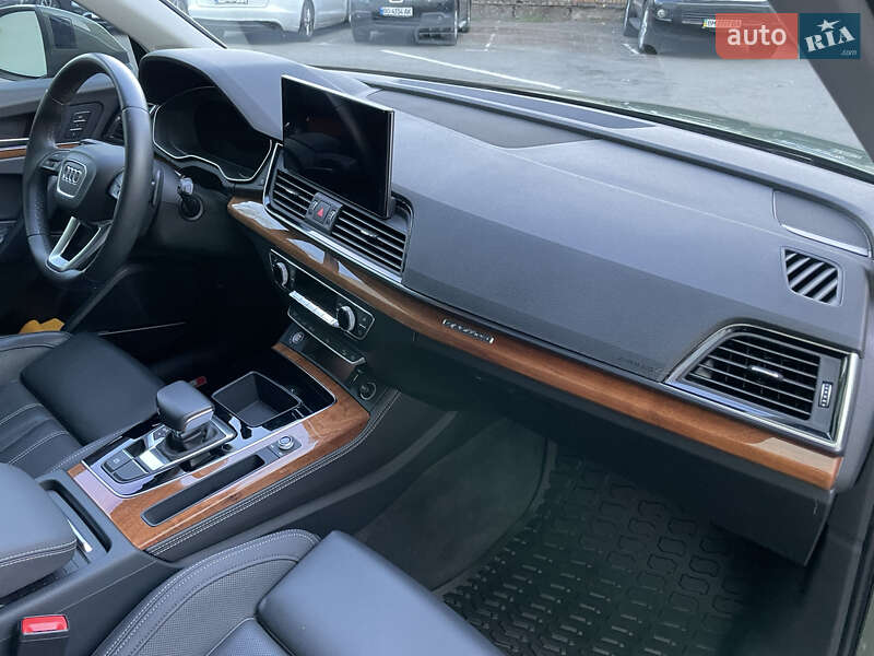 Позашляховик / Кросовер Audi Q5 2021 в Києві фото 53 Позашляховик / Кросовер Audi Q5 2021 в Києві