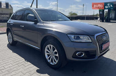 Внедорожник / Кроссовер Audi Q5 2016 в 