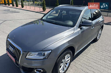 Внедорожник / Кроссовер Audi Q5 2016 в 