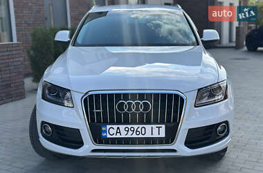 Позашляховик / Кросовер Audi Q5 2012 в 