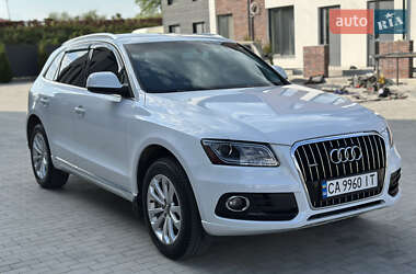 Позашляховик / Кросовер Audi Q5 2012 в 