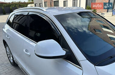 Позашляховик / Кросовер Audi Q5 2012 в 