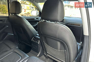 Позашляховик / Кросовер Audi Q5 2012 в 