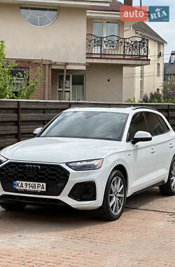 Позашляховик / Кросовер Audi Q5 2021 в Києві