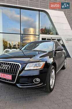 Внедорожник / Кроссовер Audi Q5 2016 в 