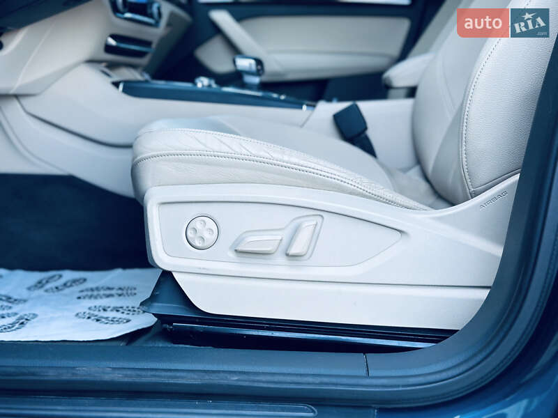 Внедорожник / Кроссовер Audi Q5 2018 в Кременчуге