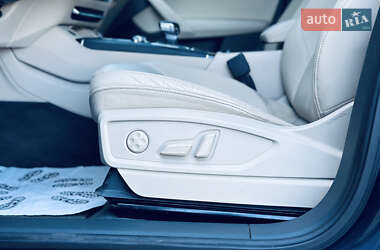 Внедорожник / Кроссовер Audi Q5 2018 в 