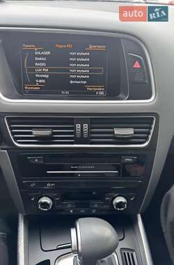 Внедорожник / Кроссовер Audi Q5 2015 в 