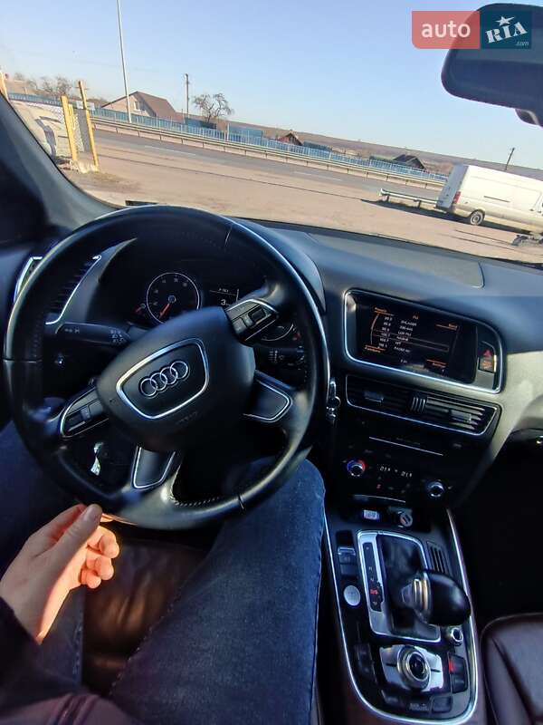 Внедорожник / Кроссовер Audi Q5 2013 в Ровно фото 5 Внедорожник / Кроссовер Audi Q5 2013 в Ровно