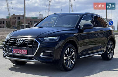 Внедорожник / Кроссовер Audi Q5 2021 в Ровно