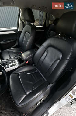 Позашляховик / Кросовер Audi Q5 2015 в 