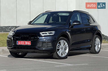 Внедорожник / Кроссовер Audi Q5 2018 в Киеве