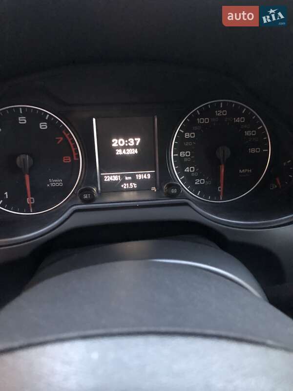 Внедорожник / Кроссовер Audi Q5 2011 в Хусте