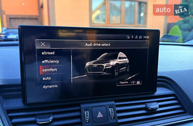Внедорожник / Кроссовер Audi Q5 2022 в 